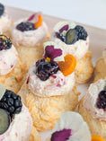 Load image into Gallery viewer, English Cream Drop Scones